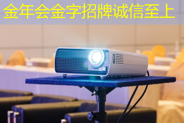 AI Chiplet:智能汽车芯片的新动力|原粒半导体产品总监李红斌主讲预告 AI Chiplet:智能汽车芯片的新动力|原粒半导体产品总监李红斌主讲预告